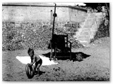 1949 - Alessandro Trojani al porticciolo - scalette inizio passeggiata