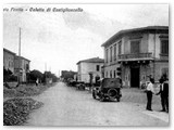 Anni '30 - Da nord a destra il viale Marradi (arch.D.Scaramal)