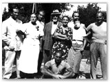 Foto di famiglia - Da sx: Pierluigi, Anna Ada Cecchi, Folco, Gino, Elisa Mazzinghi, Roberto, ignota, Massimo, seduto Renzo