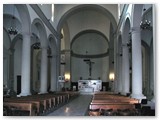 L'interno della chiesa