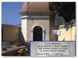 La Cappella della Memoria, nella parte storica del cimitero di Rosignano M.mo.