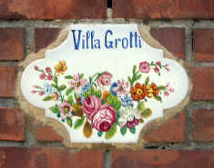 Villa_Grotti.jpg (286099 byte)