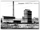 1918 - Le strutture esterne sono completate