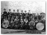 1925 - Gi 70 musicanti con capobanda Agostino Poggianti