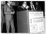 1 maggio 1973 - Manifestazione antifascista. Parla Maria Ghelardini.