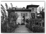 1923 - Villa del Direttore dello stabilimento in via Piave dal dietro (tipo 1 iniziata nel 1920)