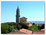 La chiesa vista dal terrazzo lato est della torre