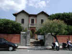 villa_inglese.jpg (40386 byte)